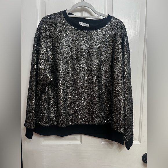 Elegant Black Sequin Sweater - Picture 1 of 5